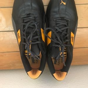 Men’s Puma athletic shoes